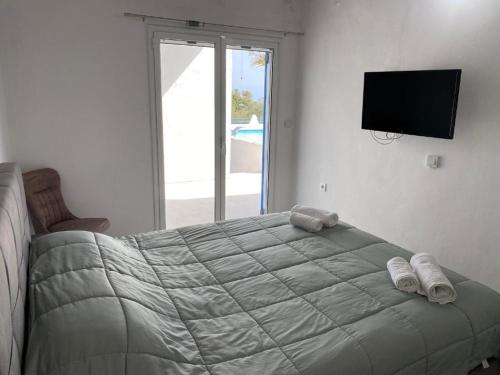 Bianco e Azzuro in Limni Vouliagmenis