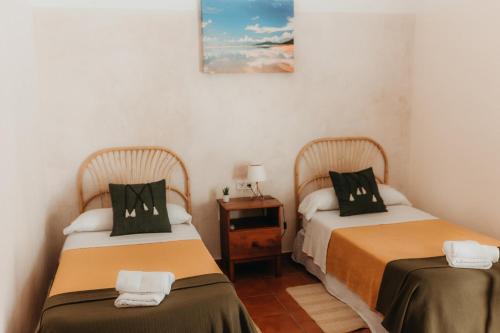 Double or Twin Room with Private Bathroom image 4