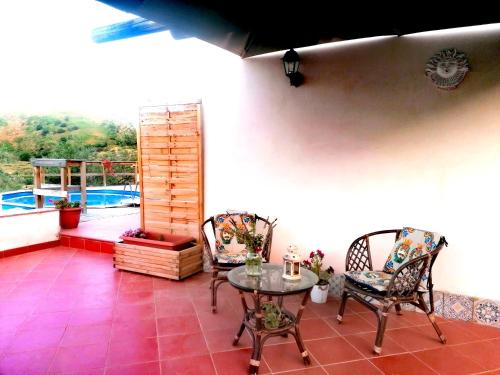  L'Opuntia sul lago in Caccamo