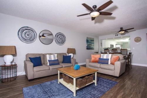 Sea Crest Condominiums Unit 503 - image 8
