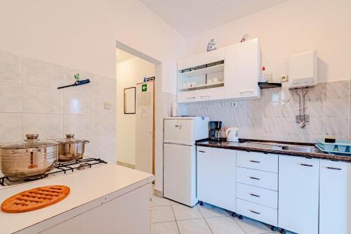 Apartments by the sea Kneza Korcula - 10168 - image 12
