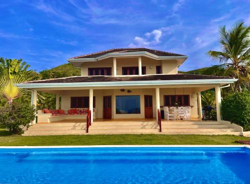 ทัศนียภาพภายนอกโรงแรม, Bella Vista in ลาส เทอเรนาส