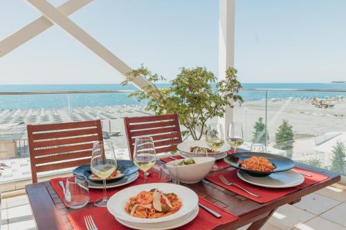 Fishta Hotel & Apartments in 維利波亞