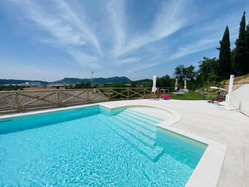 Villa Poggio Ulivo Pool-Apartments - Rivoli Veronese