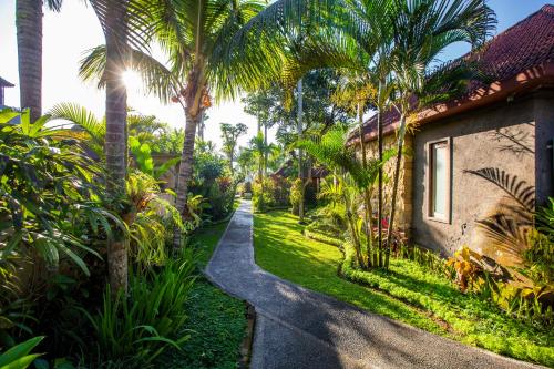 ヴィラ マンディ16