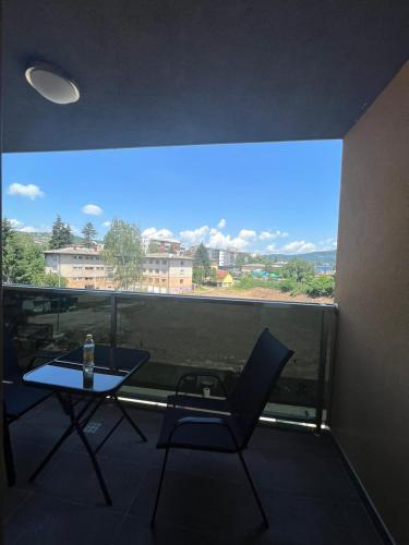 Балкон, Apartman gavric in Добой