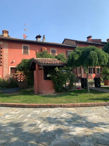 La vecchia Cascina Rossa in Fubine