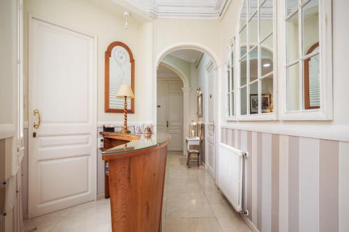 Hostal Oliva - image 2
