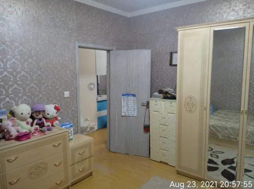 2 bedroom apartment rent for foreigners. It is located 35 km away from UB, right at the center of Nalaikh. Rent is 350$ monthly.