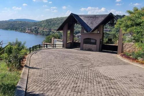 Fish Eagle Manor, Warmbaths Fish Eagle Manor, Warmbaths