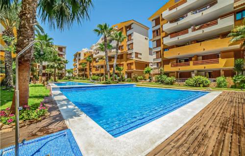 Amazing apartment in Torrevieja with Outdoor swimming pool, WiFi and 2 Bedrooms