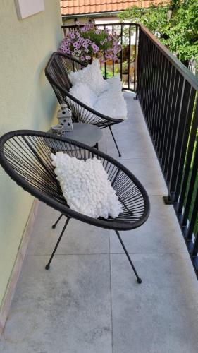 Apartman L&M in เซทินเจ