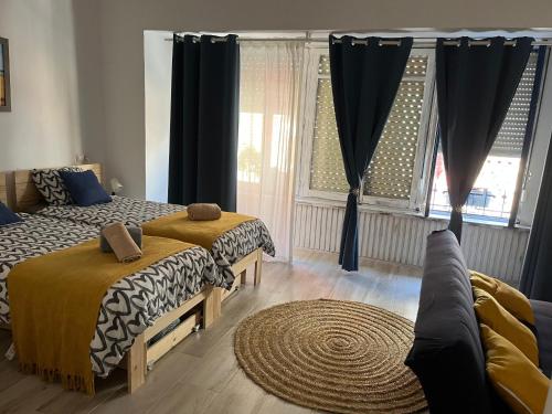 Alzira bonita Loft C junto plaza mayor, Les Muralles in آلزيرا