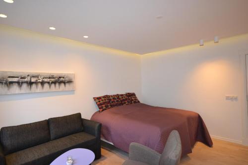 Next Apartment Bergstadastræti - image 6