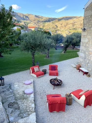 Kert, Pedra Nova in Castelo Novo