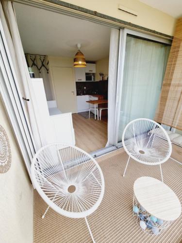 Studio cabine refait a neuf a 3 minutes a pied de la plage in Le Grau-du-Roi