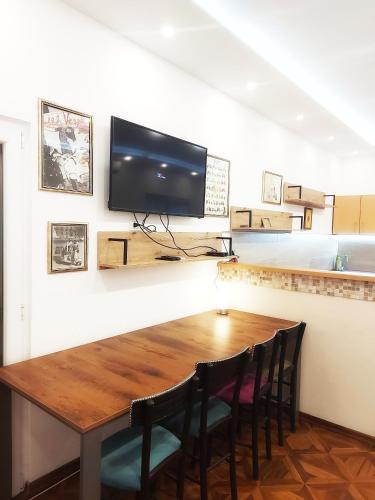 MAGENTA Apartments 1