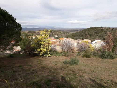 Maison chaleureuse au coeur des Aspres - Location saisonnière - Camélas