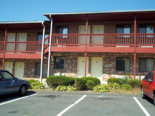 Naugatuck Motor Lodge - 출입구