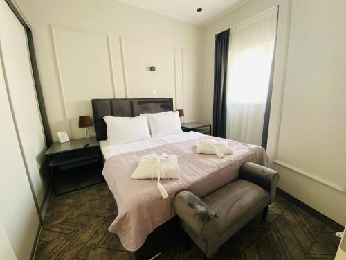 Superior Suite image 2