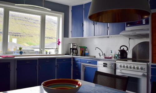Brekkustova - Modern, cosy and spacious apartment in Klaksvík
