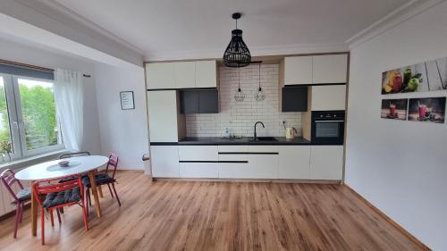 Dwupokojowy Apartament z widokiem na kanał Augustowski - Apartment - Augustów