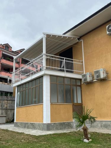 A szálláshely kívülről, Il Gattino di Porto 4 - terrazzo piscina in Porto Maurizio