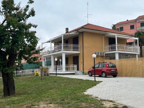 A szálláshely kívülről, Il Gattino di Porto 4 - terrazzo piscina in Porto Maurizio