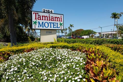 Tamiami Motel - image 9
