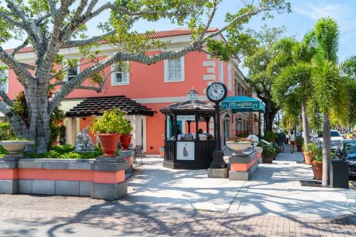 Tamiami Motel – Naples, FL