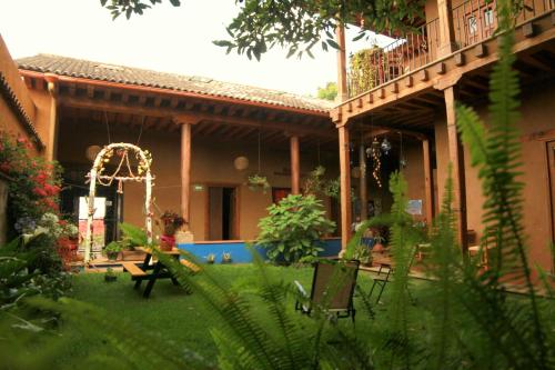 36483235 Posada Yolihuani