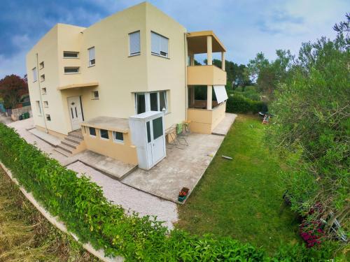  Apartments Martina in Bibinje