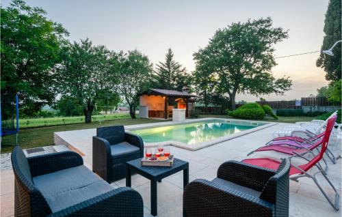 Viesnīcas āriene, Stunning Apartment In Barban in Orihi