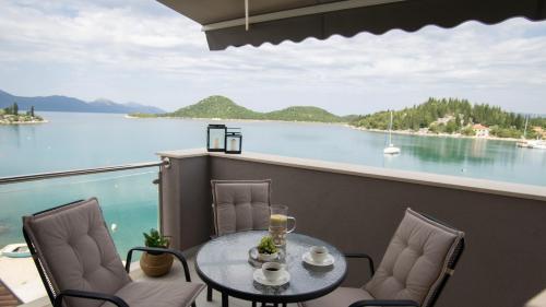 Apartment Antun - Adriatic coast retreat