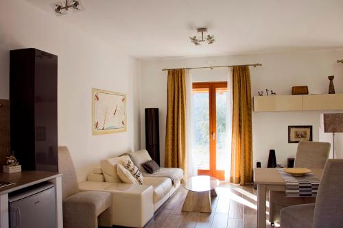Koplietošanas atpūtas telpa ar TV, Ecolodge Selvitelle - Escape the hectic and submerge in the nature of Cilento in Cicerale