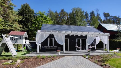 A szálláshely kívülről, Perle (Ferienhaus) an der polnischen Ostsee in Bychowo