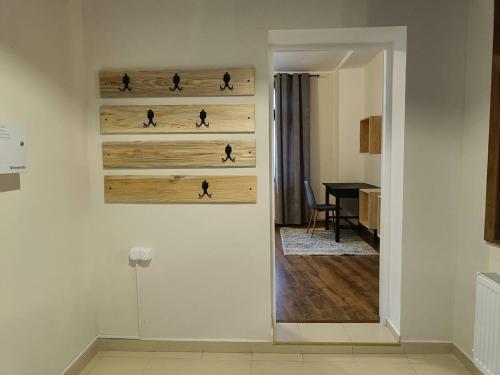 ล็อบบี้, La Pablito in เมดาส