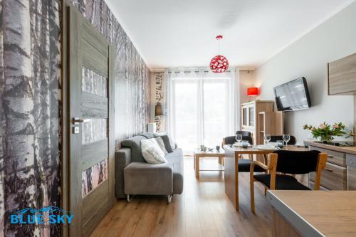 Apartment with Mountain View