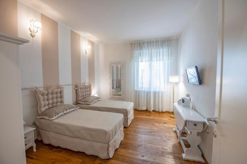 Mamo Florence - Cherubini Apartment - image 13