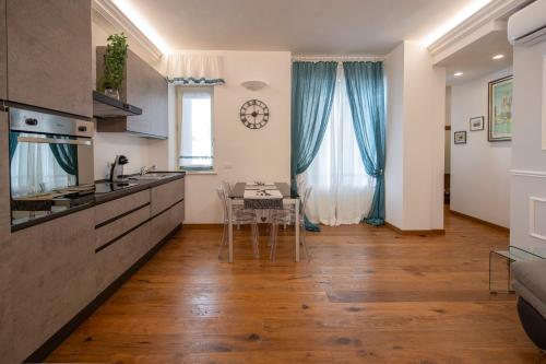 Cherubini Apartment by Mamo Florence - image 11