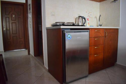 Kitchen, Zorbas Studios in Sfakia