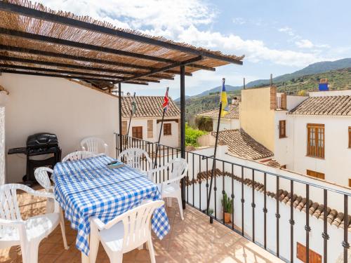  Casa del patio arabe in Albuñuelas