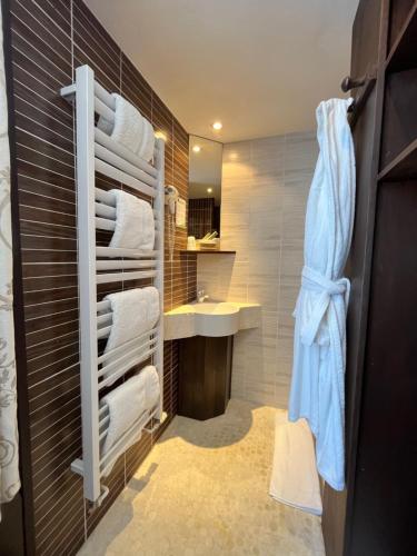 Hostellerie du Cheval Noir - image 7