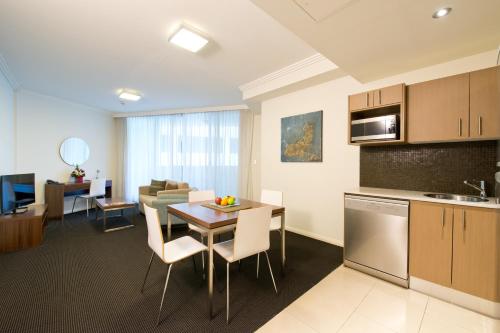 APX World Square - image 8