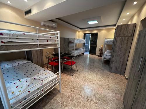 Grand Veranda Apartment, Tirana (photo 7)