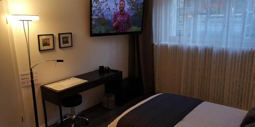 hotel photo