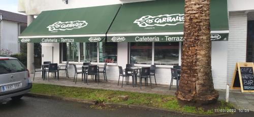 HOTEL OS CARBALLOS in Oroso