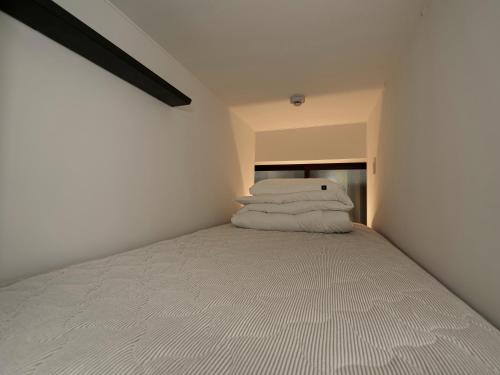 Bed in 6-Bed Dormitory Room