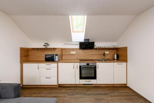 Apartmany Zavetri in Plzen 8