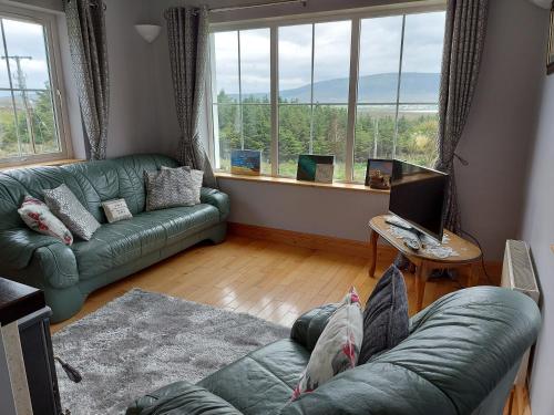 Minaun Cliff View in เมย์โอ